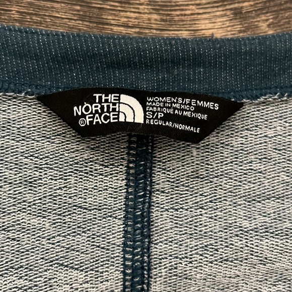 North Face Wrap Cardigan - Picture 3 of 4